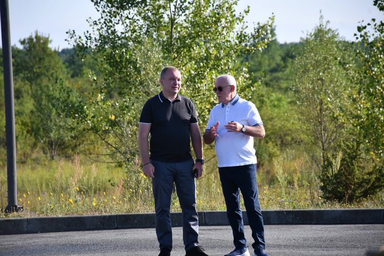 Сто дітей пільгових категорій із Закарпаття вирушили на відпочинок до Угорщини