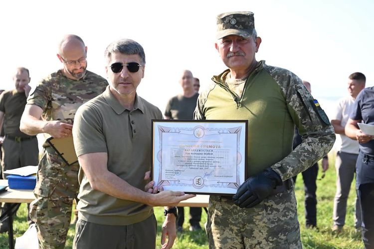 Близько 800 учасників об’єднав військово-патріотичний збір «Карпатський щит 2026» на Хустщині