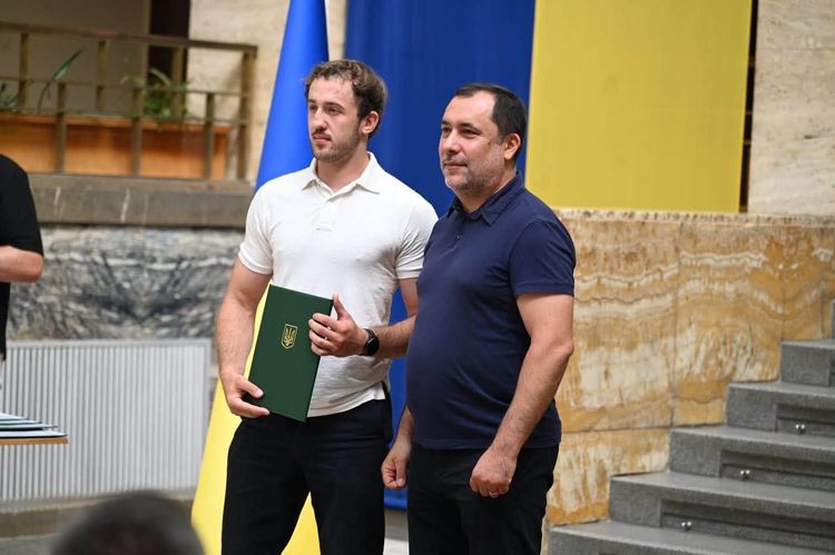В атріумі ОВА відзначили найкращих тренерів області та їхніх вихованців
