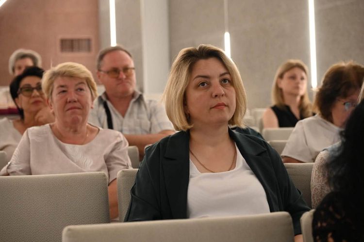 На Закарпатті обговорили ключові питання розвитку освітньої галузі