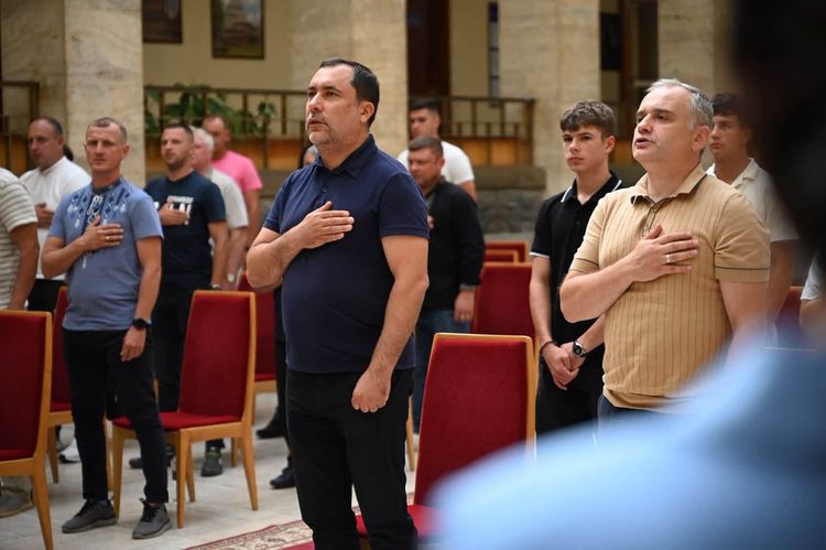 В атріумі ОВА відзначили найкращих тренерів області та їхніх вихованців