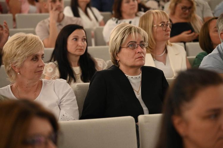 На Закарпатті обговорили ключові питання розвитку освітньої галузі