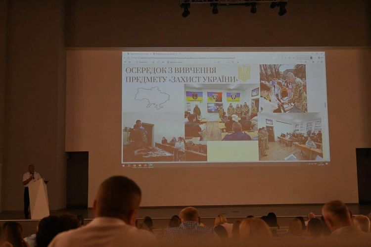 На Закарпатті обговорили ключові питання розвитку освітньої галузі