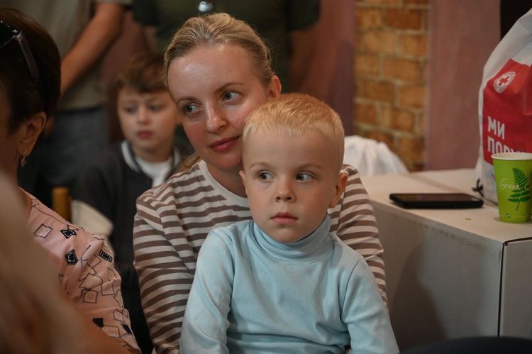 В Ужгороді відкрили гуманітарний центр Вільні разом для ВПО з Херсонщини