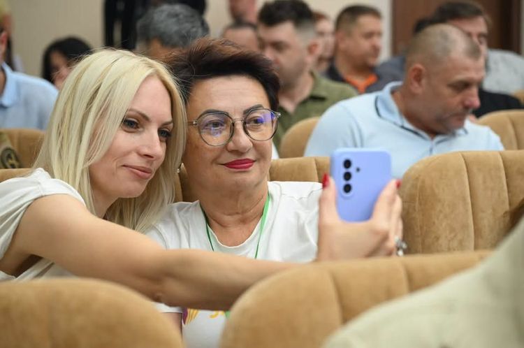 На Закарпатті пройшов відкритий захист проєктів підтримки ветеранів та їхніх родин