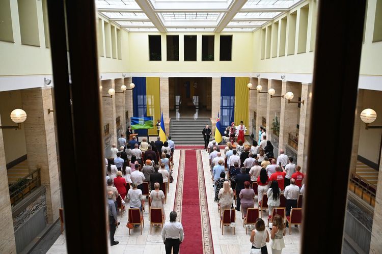 Мирослав Білецький привітав медиків Закарпаття із професійним святом