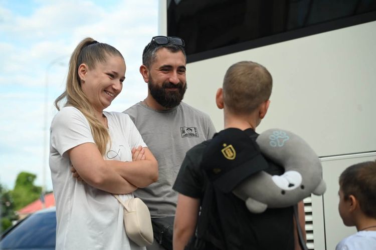 На літній відпочинок до Австрії вирушила друга група дітей наших Захисників і Захисниць