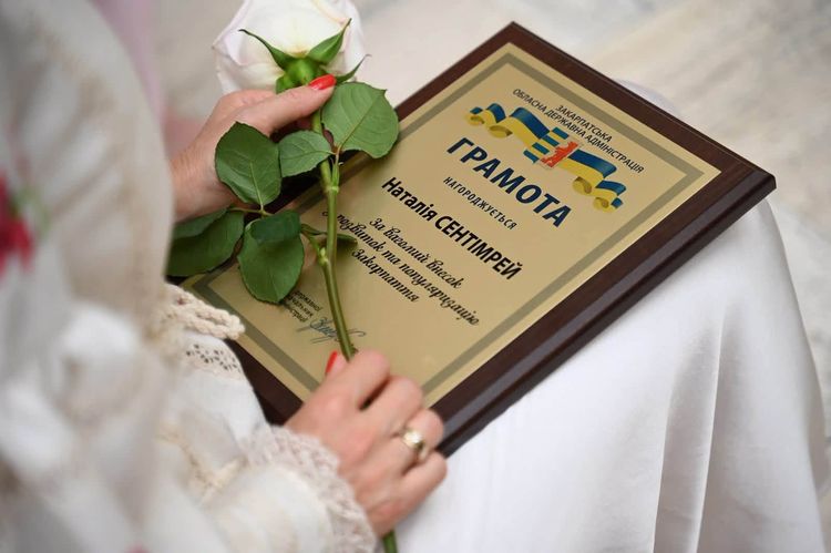 Мирослав Білецький відзначив переможців конкурсу «Міні Міс & Міні Містер Закарпаття»