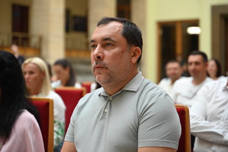 Мирослав Білецький відзначив переможців конкурсу «Міні Міс & Міні Містер Закарпаття»