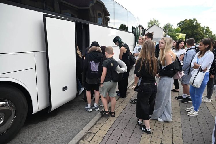 На літній відпочинок до Австрії вирушила друга група дітей наших Захисників і Захисниць