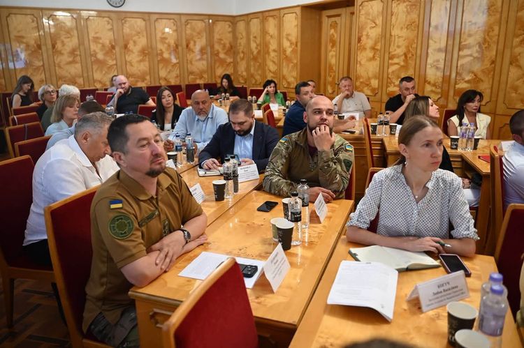 В Ужгороді відбувся круглий стіл щодо трансформації санаторно-курортного сектору під потреби реабілітації