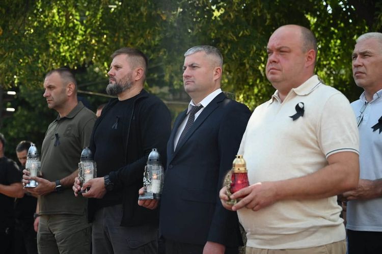 В Ужгороді вшанували пам'ять жертв російського полону