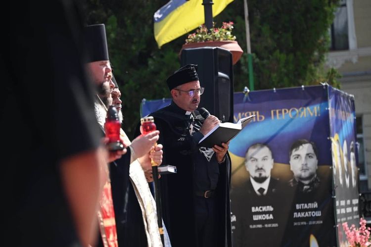 В Ужгороді вшанували пам'ять жертв російського полону