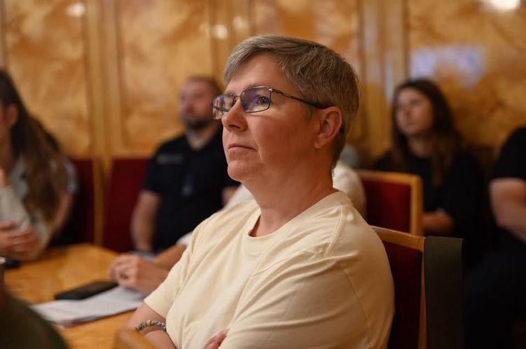 У Закарпатській ОВА обговорили шляхи професійної адаптації та зайнятості ветеранів