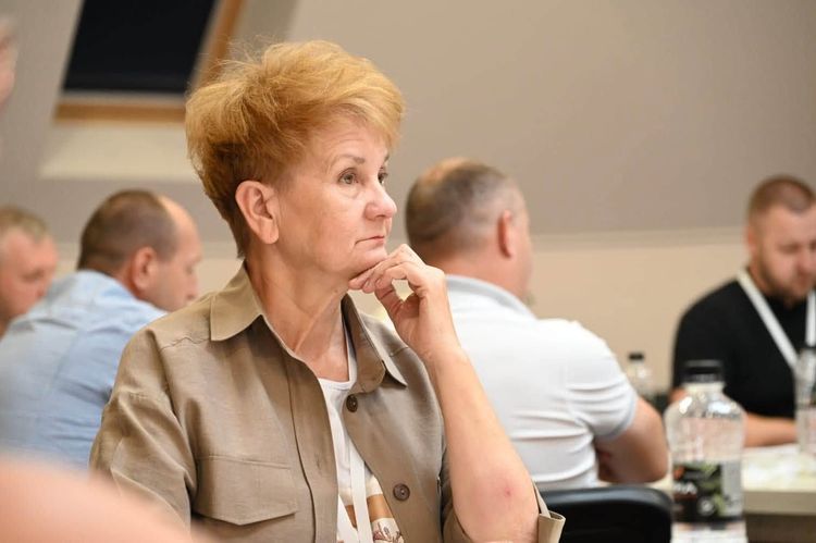 Безпечне середовище для дітей: на Закарпатті стартували тренінги для голів ТГ