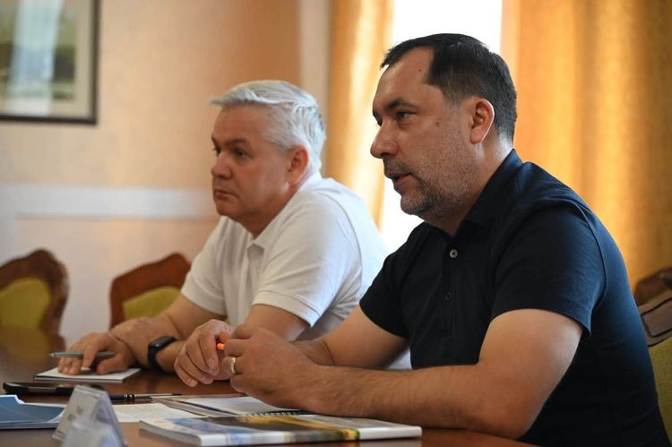 Карпатська інтеграційна ініціатива – в центрі уваги зустрічі представників ОВА та Генконсульства Угорщини