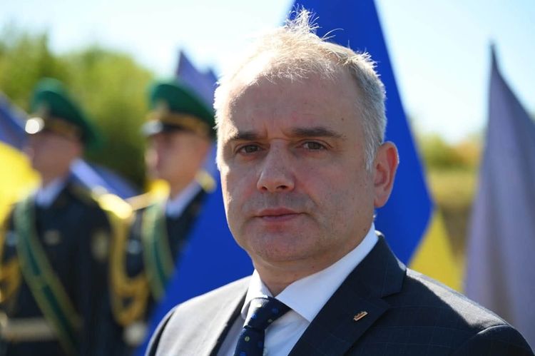  Закарпаття першим зустріло прах полковника Євгена Коновальця на рідній землі