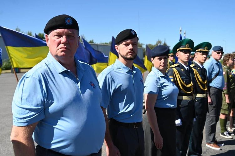  Закарпаття першим зустріло прах полковника Євгена Коновальця на рідній землі