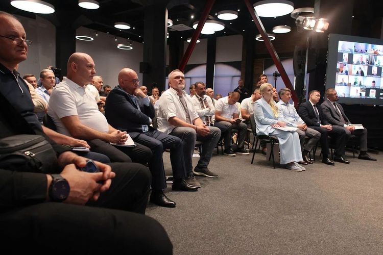 Представники Закарпаття взяли участь у зустрічі Президента з головами гірських громад
