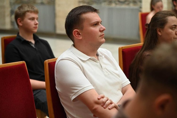 Стартував пілотний проєкт «За молоддю майбутнє Закарпаття»