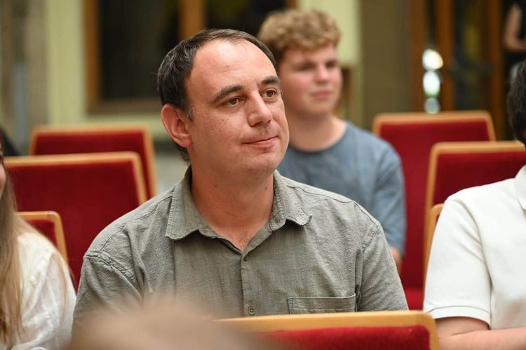 Стартував пілотний проєкт «За молоддю майбутнє Закарпаття»
