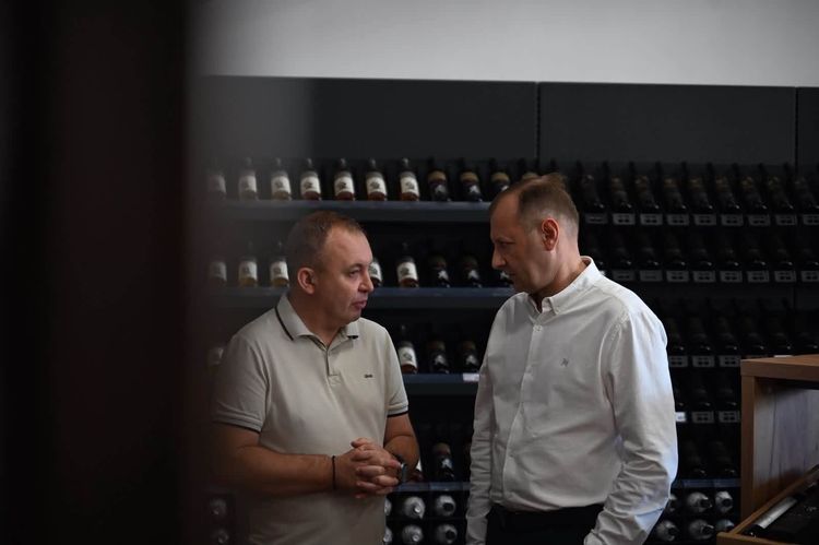 У Мукачеві запрацював винний простір «Chizay під замком Паланок»