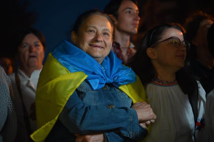В Ужгороді світанок Дня Незалежності України зустріли традиційною «Молитвою за Україну»