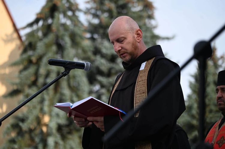 В Ужгороді вшанували День пам’яті захисників України