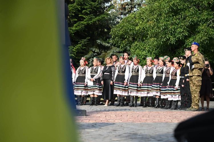 В Ужгороді вшанували День пам’яті захисників України