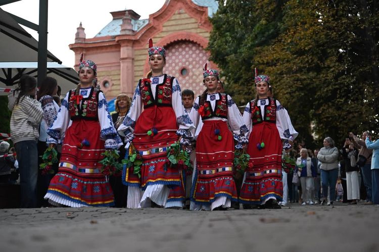 В Ужгороді світанок Дня Незалежності України зустріли традиційною «Молитвою за Україну»