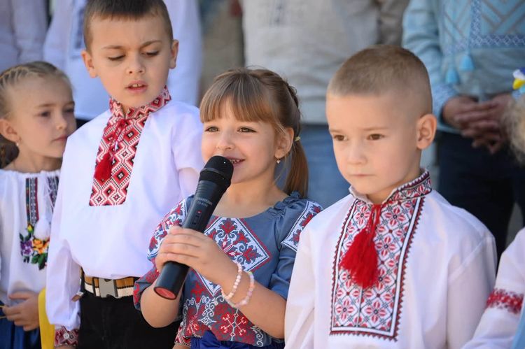 Керівництво ОВА взяло участь у відкритті сучасного дитсадка в Турʼї Пасіці