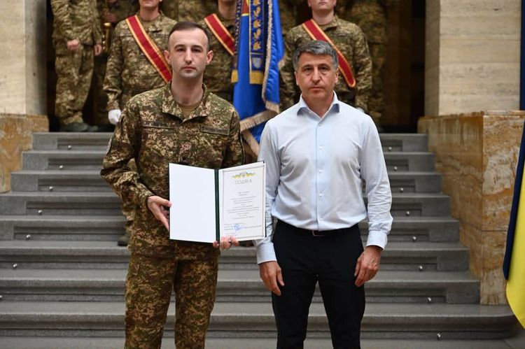 В атріумі ОВА відзначили бійців 26-го окремого полку Нацгвардії