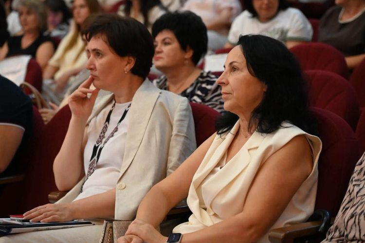 Освіта, молодь та спорт Закарпаття: підсумки року та нові пріоритети на серпневій колегії