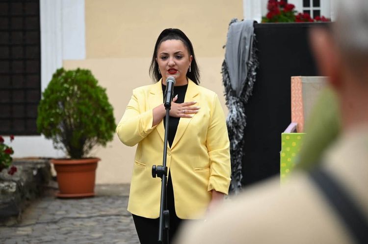В Ужгороді дітям полеглих Героїв вручили подарунки до нового навчального року