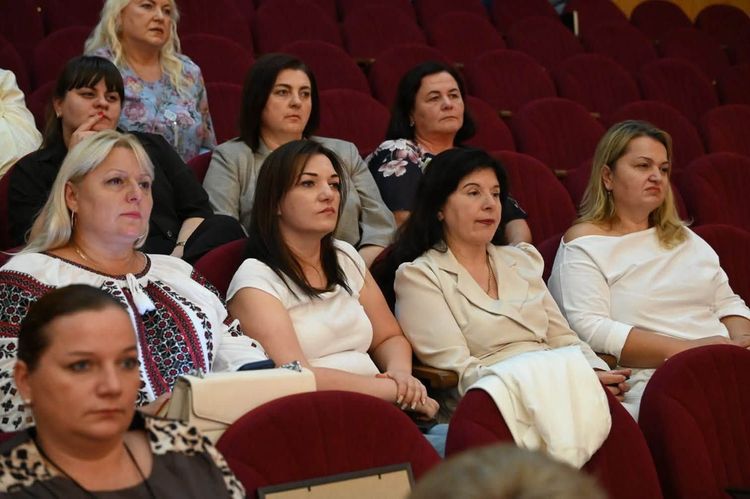 Освіта, молодь та спорт Закарпаття: підсумки року та нові пріоритети на серпневій колегії