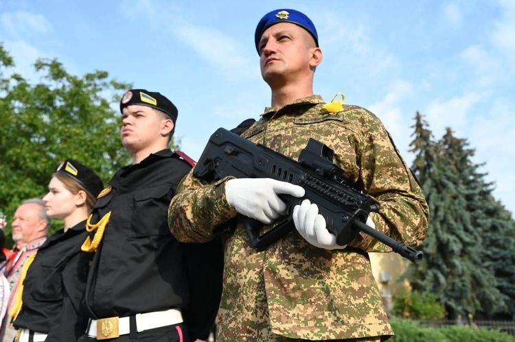 В Ужгороді вшанували День пам’яті захисників України