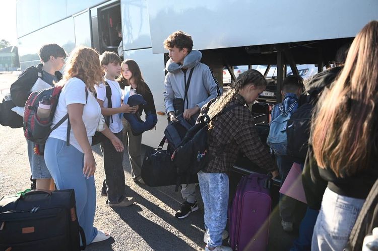 260 дітей захисників із десяти регіонів України вирушили на відпочинок до Угорщини