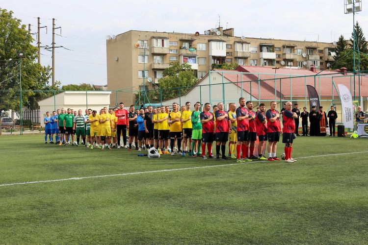 В Ужгороді провели V Кубок голови ОВА з мініфутболу серед ветеранів війни.
