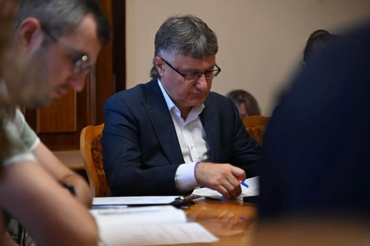 В ОВА проаналізували результати профілактики підліткової злочинності та розвитку патронату