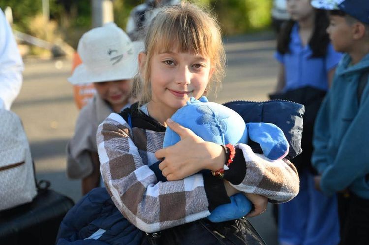 260 дітей захисників із десяти регіонів України вирушили на відпочинок до Угорщини