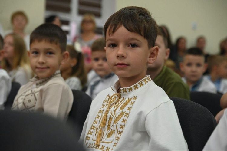 У День знань голова ОВА завітав до рідного Рокосівського ліцею та оглянув новий корпус початкової школи
