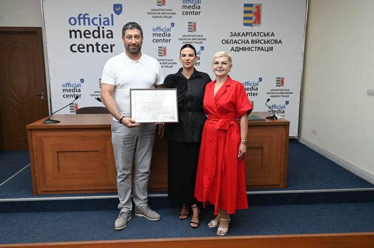 На Закарпатті відзначили найкращих працівників та керівників ЦНАПів