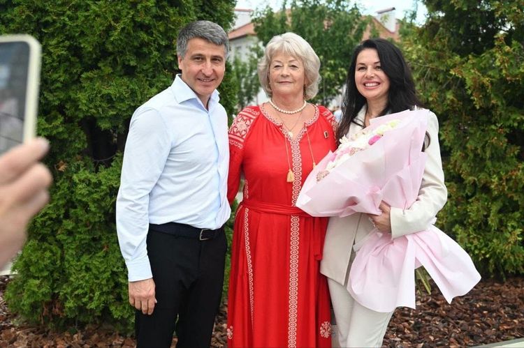У День знань голова ОВА завітав до рідного Рокосівського ліцею та оглянув новий корпус початкової школи