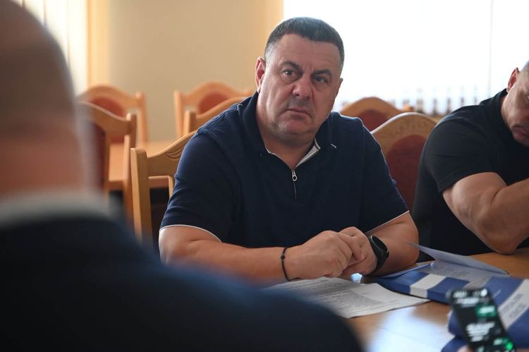 Очільник ОВА взяв участь у засіданні бюджетної комісії обласної ради