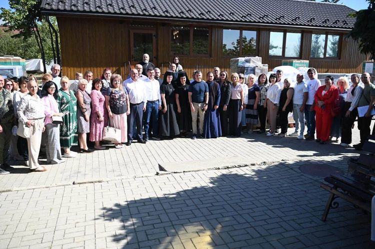ДБСТ на Закарпатті отримали допомогу від Фундації Олени Зеленської 