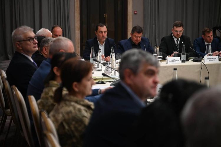 Захист прав нацспільнот Закарпаття в контексті євроінтеграції України розглянули під час круглого столу в Ужгороді
