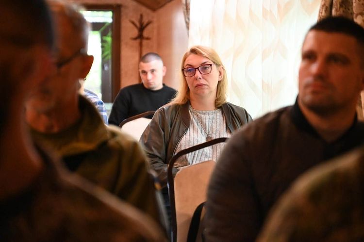 В Ужгороді майже 30 ветеранів та їхніх рідних навчалися перетворювати бізнес-ідеї на стійкі проєкти