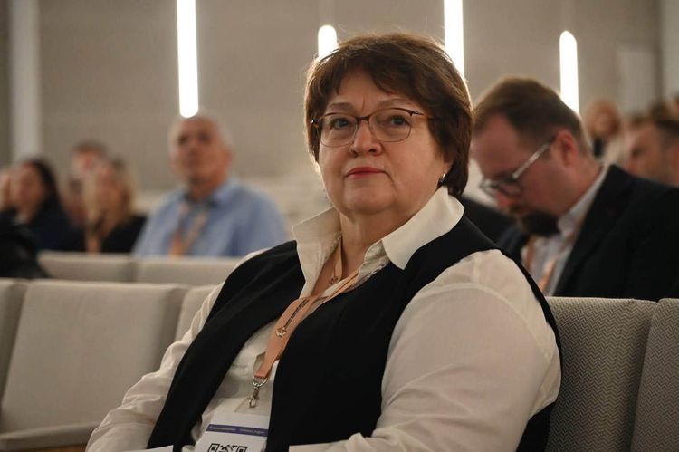 Синергія професій у збереженні здоров'я: міжнародна конференція в УжНУ
