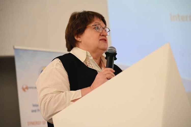Синергія професій у збереженні здоров'я: міжнародна конференція в УжНУ