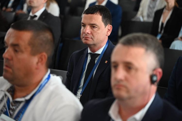 Під час Карпатського економічного форуму Мирослав Білецький розповів про розвиток інфраструктури, логістики й економіки регіону